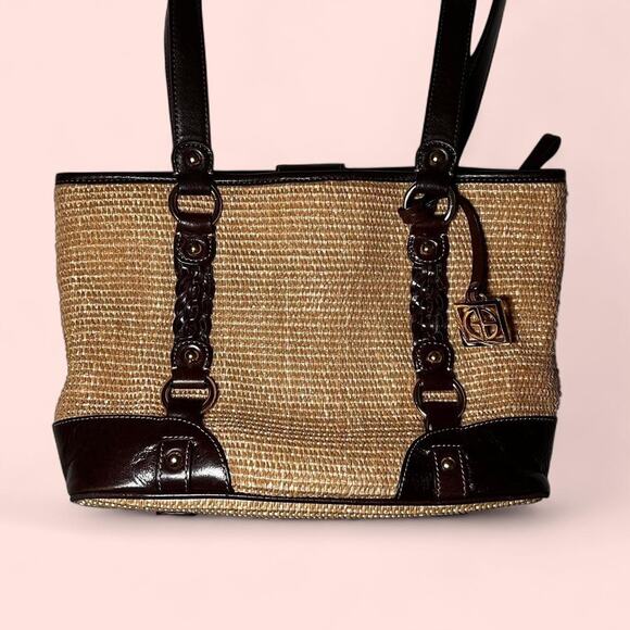 Tan and brown woven straw - Picture 2 of 8